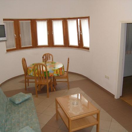 Lorena Apartments In Pula Ngoại thất bức ảnh