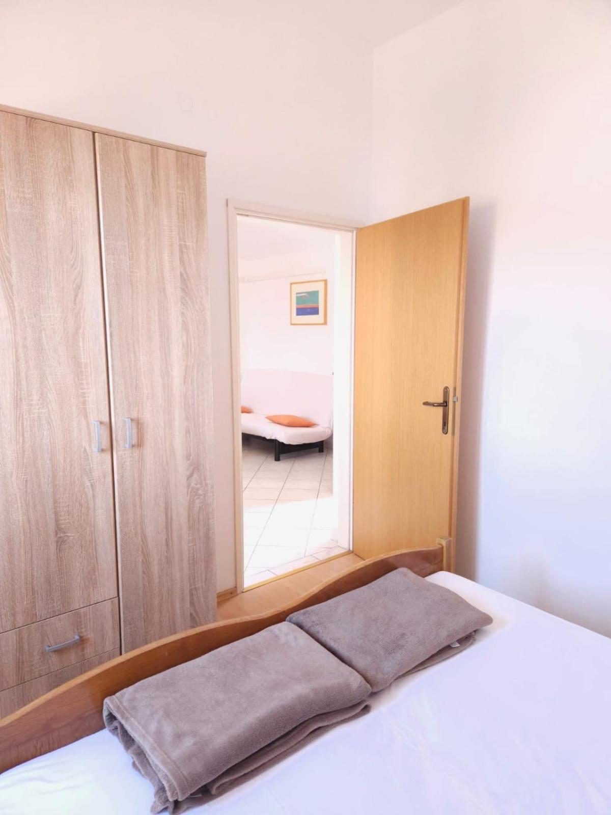 Lorena Apartments In Pula Ngoại thất bức ảnh