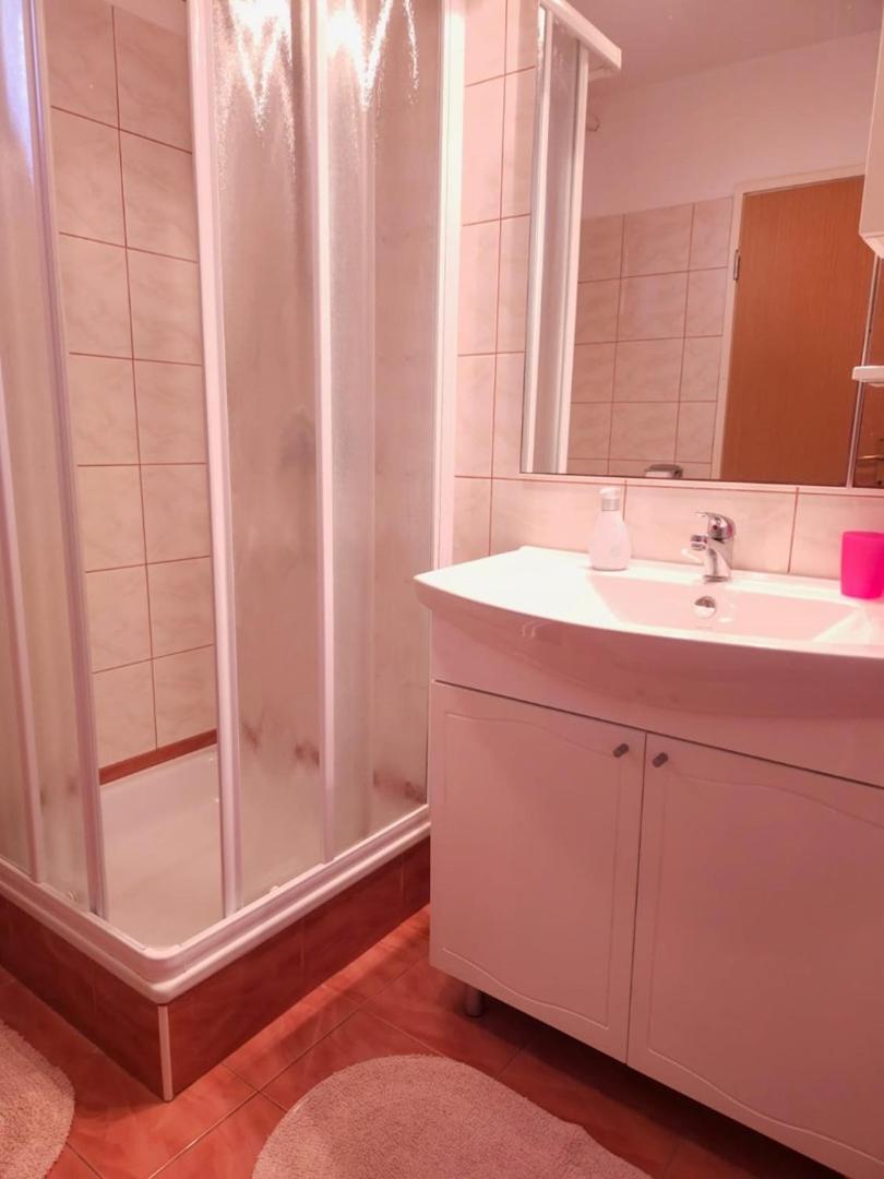 Lorena Apartments In Pula Ngoại thất bức ảnh