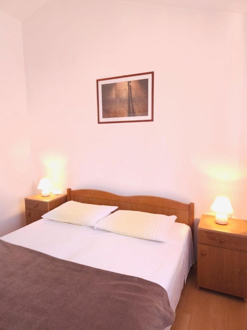 Lorena Apartments In Pula Ngoại thất bức ảnh
