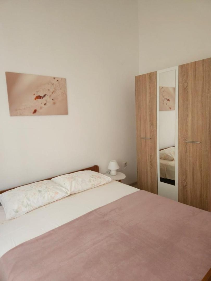 Lorena Apartments In Pula Ngoại thất bức ảnh